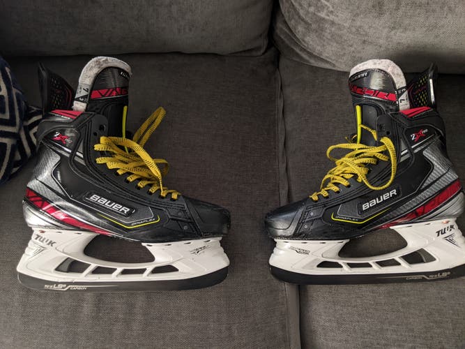 Senior Used Bauer Vapor 2X Pro Hockey Skates Size 7 Fit 3