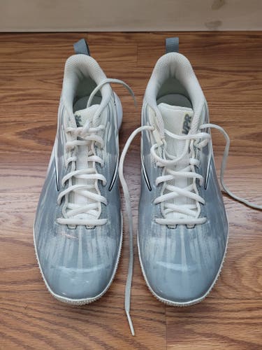 White Adult Used Size 10 (Women's 11) Turf Cleats Nike Vapor