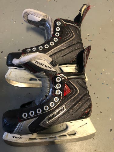 Used Bauer Size 4 Vapor X500 Hockey Skates