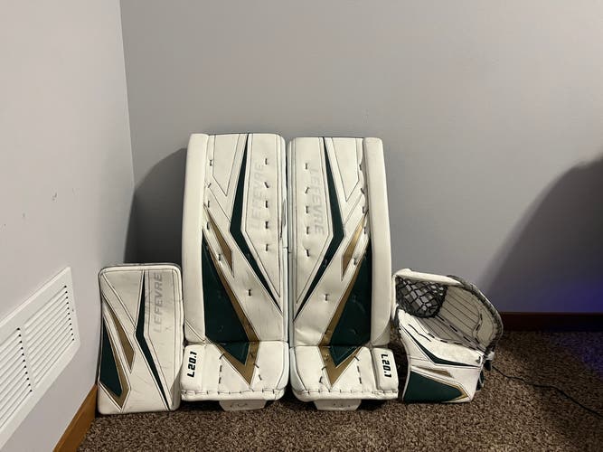 Brady Parker Lefevre goalie set L20.1 (32+3)