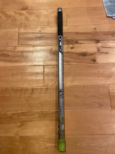 Maverik lacrosse Shaft