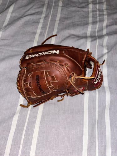 Nokona Classic Walnut 12 inches