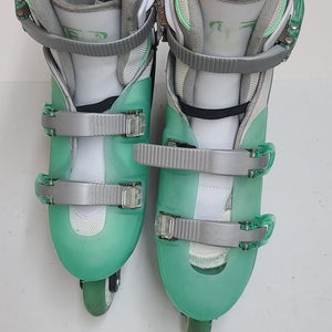 Used Rollerderby V Tech 500 Senior 9 Inline Skates - Rec & Fitness