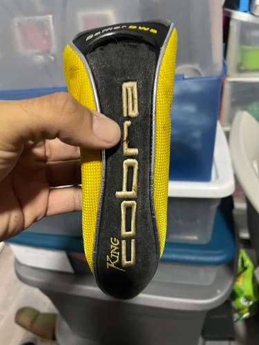 Cobra golf Club head cover  Used