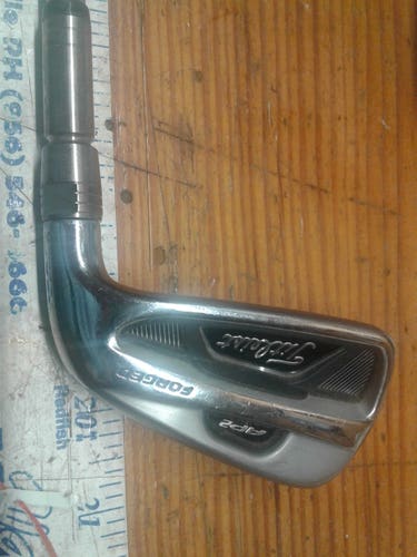 Titleist AP2 Single 6 Iron Fitting Club With Dynamic Gold Steel Shaft