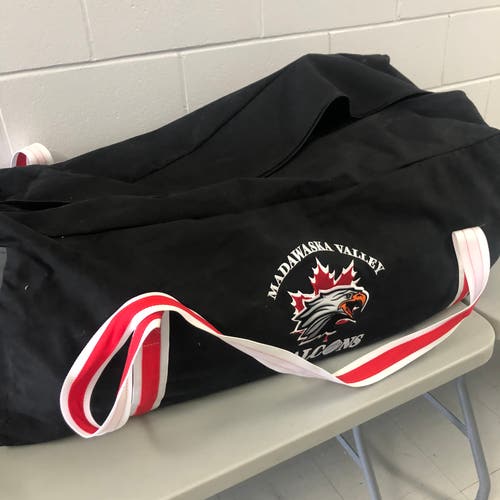NEW Jr A player hockey bags