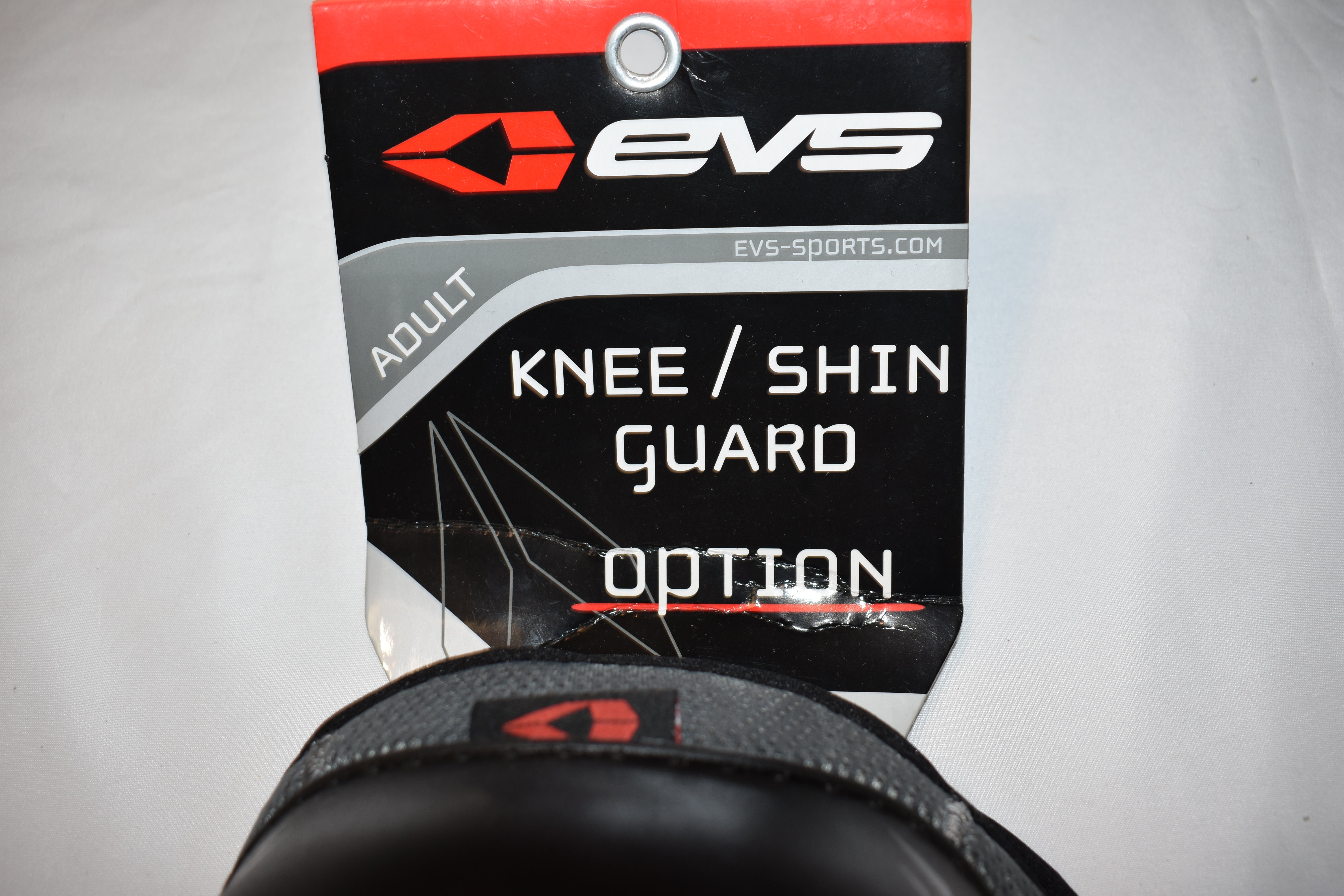 EVS Adult Knee/Shin Guards - MOTOVENTURES