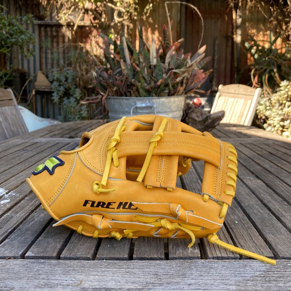 SSK Fire Heart FRG-35 11.25" RHT Baseball Glove Japan