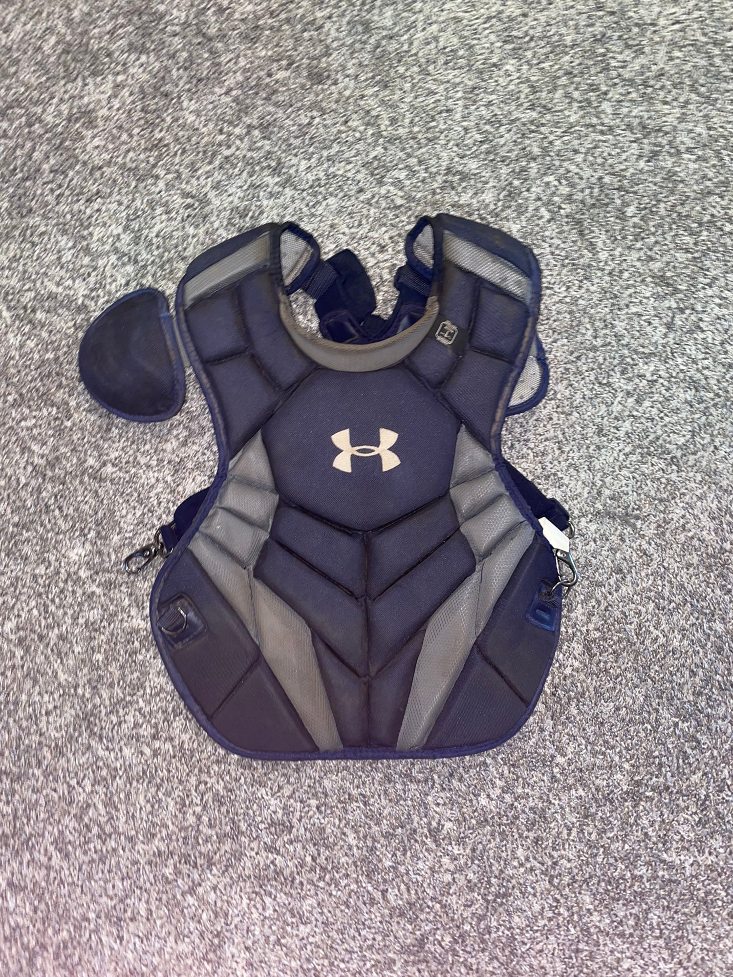 Under Armour Pro 4 Series Adult Baseball Catcher Gear Set UACKCC4-APRO