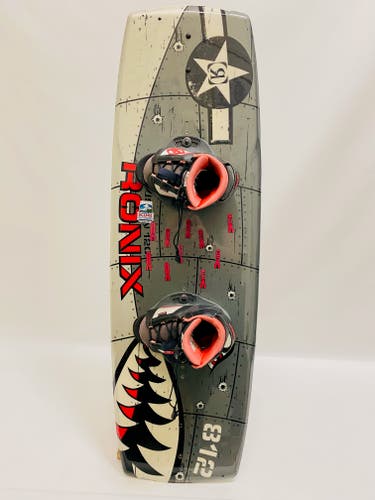 Ronix Vision 120 cm Wakeboard W/ Ronix Vision Bindings