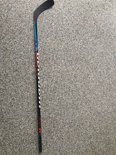 Warrior Covert QRE 20 Pro Grip Sr. Right 85 Flex W03 Backstrom Hockey Stick