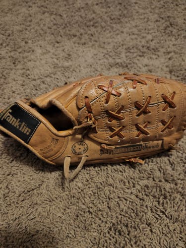 Franklin Right Hand Throw Pro Custom 1127 Super Scoop Baseball Glove 11"