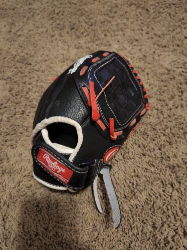 Rawlings Right Hand Throw Player series Baseball Glove 11"