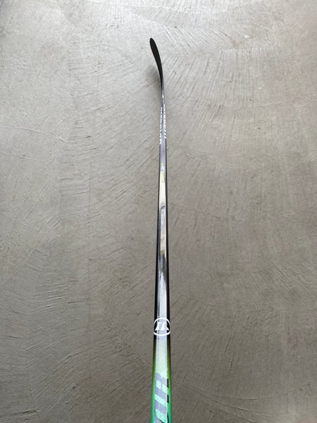 Senior Right Handed P92 Pro Stock Alpha DX Pro Hockey Stick