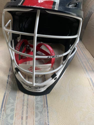 Player's Cascade S Helmet