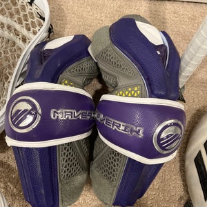 Used Large Maverik Rome Arm Pads