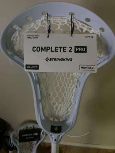 New Women's String King Complete 2 PRO Stick with Metal 3 Pro shaft