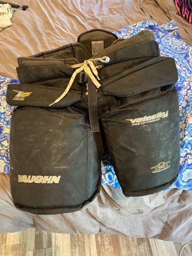 Vaughn V7 XF Pro Carbon Pants Size XL