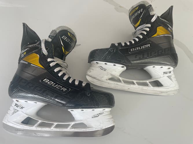 Senior Bauer 10.5 Supreme 3S Pro Hockey Skates