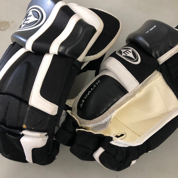 Easton Stealth S7 Hockey Gloves (2008)- Senior