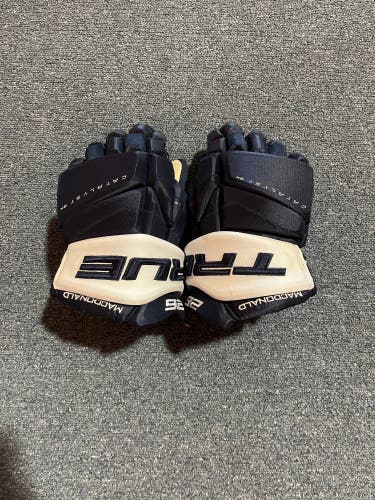 Game Used Navy True Catalyst 9X Pro Stock Gloves Colorado Avalanche MacDonald 14”