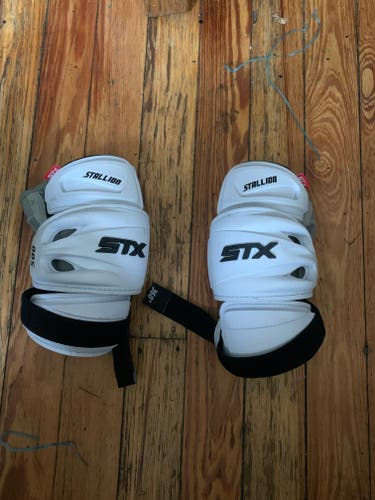 STX Stallion Arm Pads