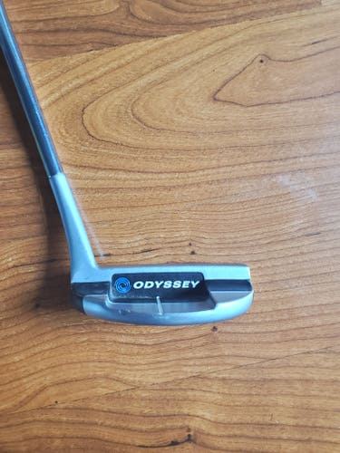 Used Odyssey Right Handed Mallet Versa Putter Uniflex 33"