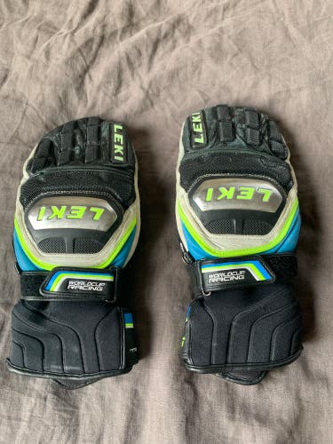 Leki mittens size 8.5
