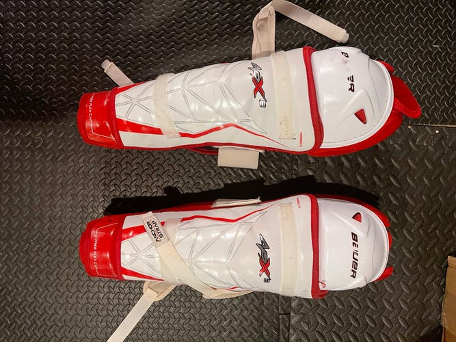 Bauer Pro Stock Vapor APX2 Shin Pads