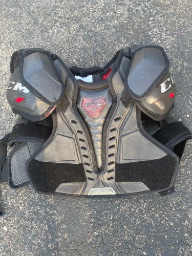 Senior Large CCM RBZ Shoulder Pads