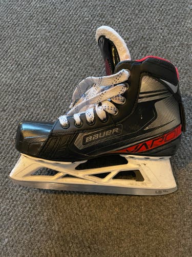 Junior Used Bauer Vapor X2.7 Hockey Goalie Skates Regular Width Size 5