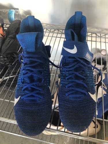 Nike force menace 9.5