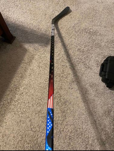 Team USA Bauer Nexus Geo Pro Stock RH 87 Flex Stick
