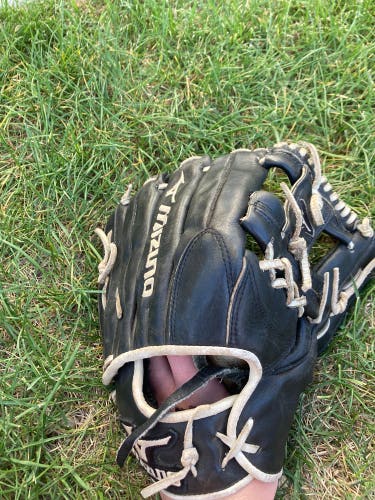 Used Infield 11.75" MVP Baseball Glove