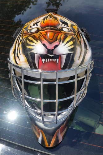 Airbrushed Youth Used Bauer NME 3 Goalie Mask