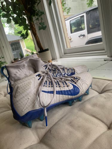 Blue Used Size 9.0 (Women's 10) Nike