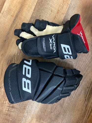 Bauer 15" Vapor X60 Gloves
