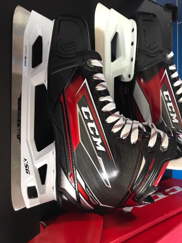 New CCM Regular Width  Size 10 Jetspeed FT480 Hockey Goalie Skates