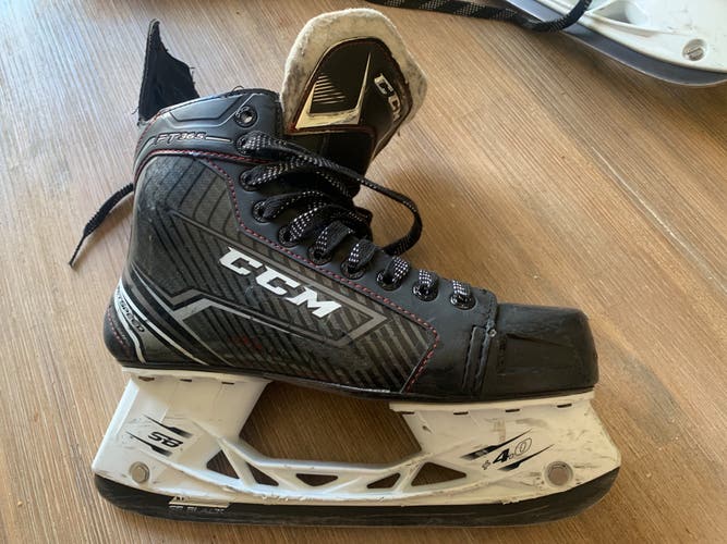 Ccm jetspeed ft365 skates size 7.5  Ee width
