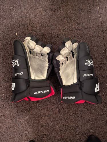 Used Bauer vapor 1x pro gloves