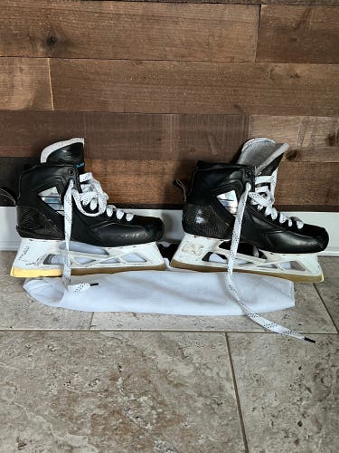 True Extra Wide Width Pro Stock Size 9.5 2 Piece Hockey Goalie Skates
