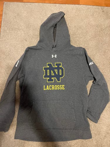 University of Notre Dame Lacrosse Official Team Issue Gear Under Armour Sweatshirt
