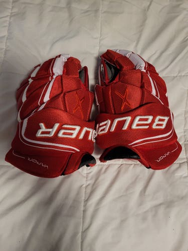 New Red Bauer Vapor 1X Lite Gloves 15"