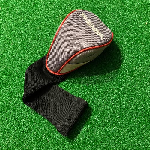 Taylormade hybrid golf club head cover