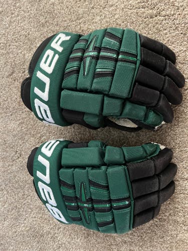 Green Bauer 4 Roll Pro Gloves 14"