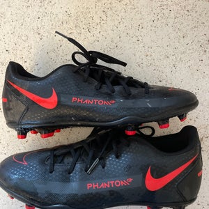 Black Unisex Molded Cleats Nike Phantom GT Pro Cleats