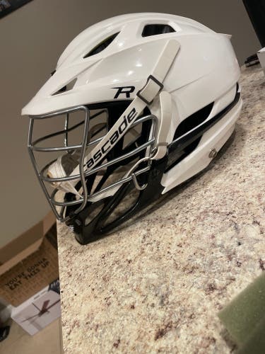 WHITE lacrosse cascade r helmet