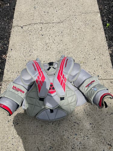 Used Small Vaughn Velocity VE8 Int Goalie Chest Protector