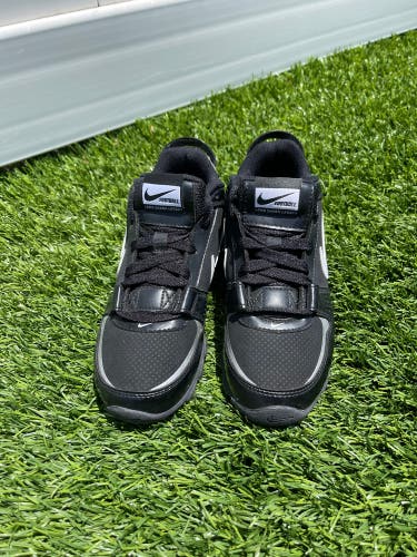 Nike Youth Molded Football Cleats