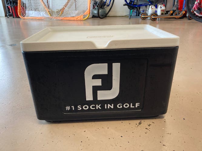 Used Footjoy Cooler
